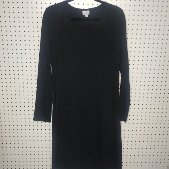 NWT LuLaRoe Debbie - Solid Black - Picture 1 of 1